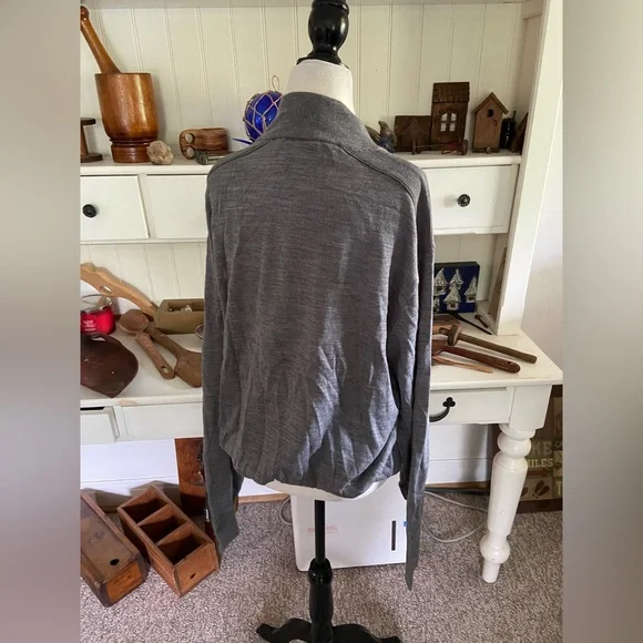 Cutter & Buck - Picture 2 of 3